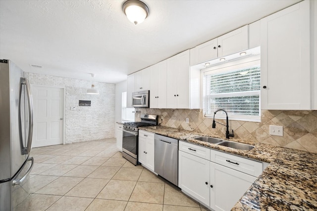 10211 Olympia Dr, Houston, TX 77042 - photo 16