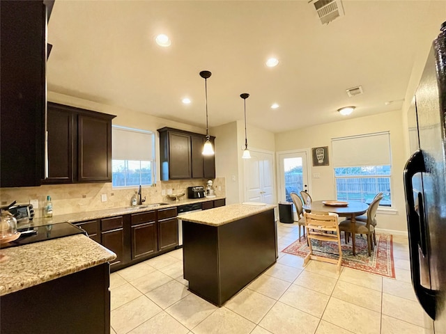 300 7th St, Hempstead, TX 77445 - photo 9