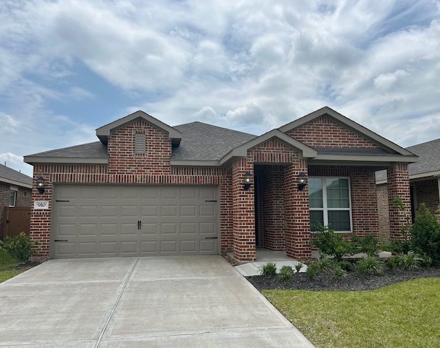 910 Whispering Winds Dr, Beasley, TX 77417 - photo 1