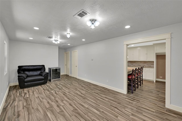 211 Walter Dr, Cleveland, TX 77328 - photo 6