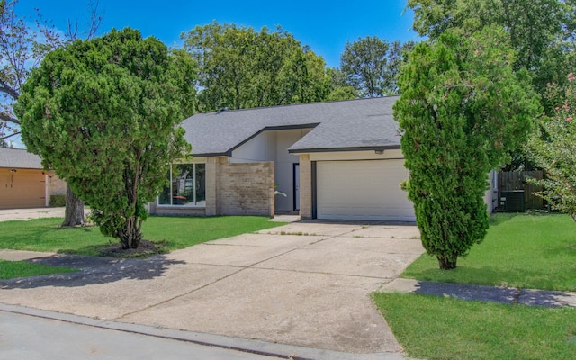 2626 S Camden Pkwy, Houston, TX 77067 - photo 2