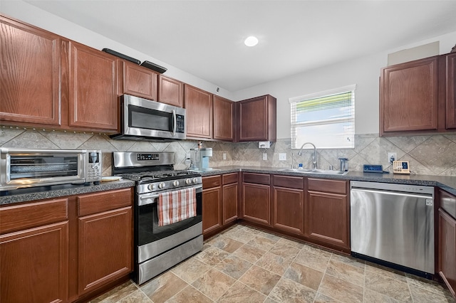 1946 Red Cedar Trl, Rosenberg, TX 77471 - photo 4