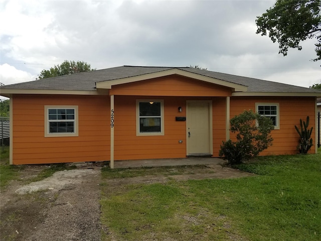 5209 Tarawa Rd, Houston, TX 77033 - photo 9