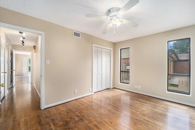 9650 Val Verde St, Houston, TX 77063 - photo 21