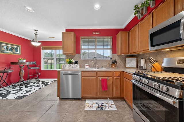5519 Cinnamon Lake Dr, Baytown, TX 77521 - photo 8
