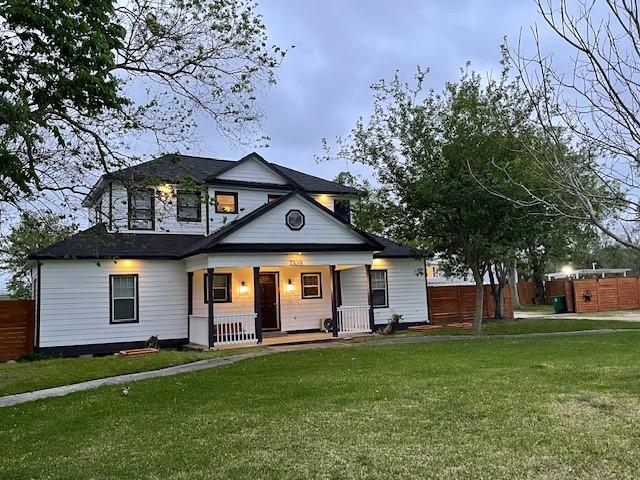 7338 Fauna St, Houston, TX 77061 - photo 1