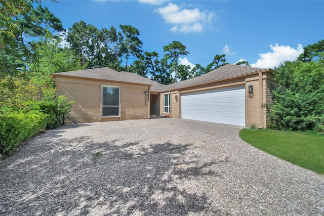 3311 Village Falls Ct, Houston, TX 77339 - photo 2