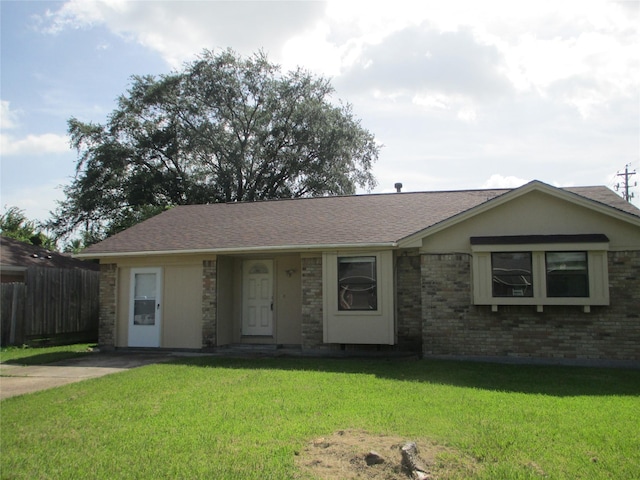 4504 Hemlock Dr, Baytown, TX 77521 - photo 11