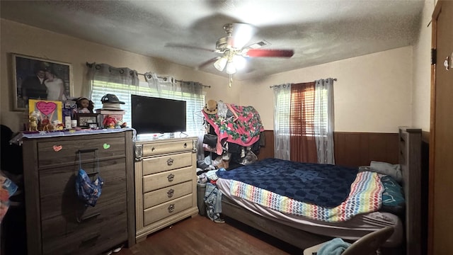 607 Pearl St, Baytown, TX 77520 - photo 13
