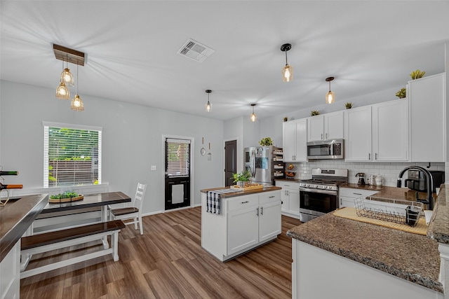 7327 Parkview Dr, Hitchcock, TX 77563 - photo 5
