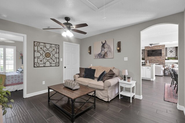 8206 Hills Pkwy, Montgomery, TX 77316 - photo 25