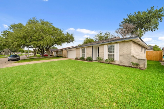 9903 Robin St, La Porte, TX 77571 - photo 3
