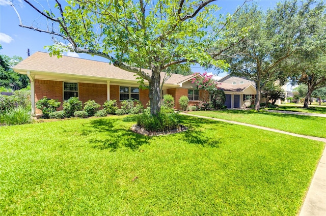 5830 Cartagena St, Houston, TX 77035 - photo 3