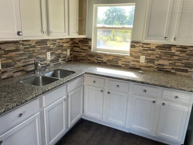 5210 Dieppe St, Houston, TX 77033 - photo 9