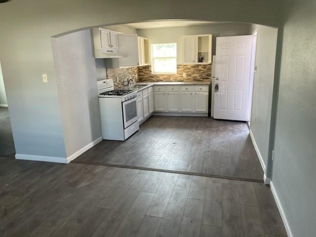 5210 Dieppe St, Houston, TX 77033 - photo 6