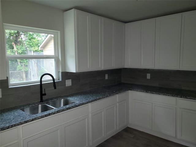 4910 Southwind St, Houston, TX 77033 - photo 16
