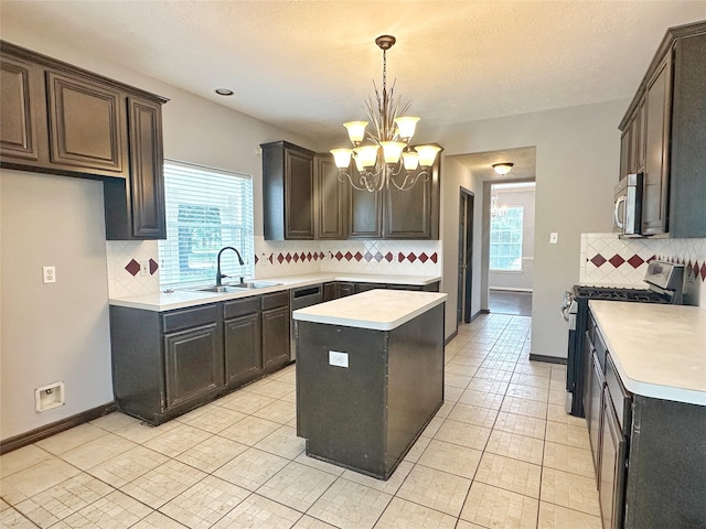 10303 N Laurel Branch Dr, Houston, TX 77064 - photo 10