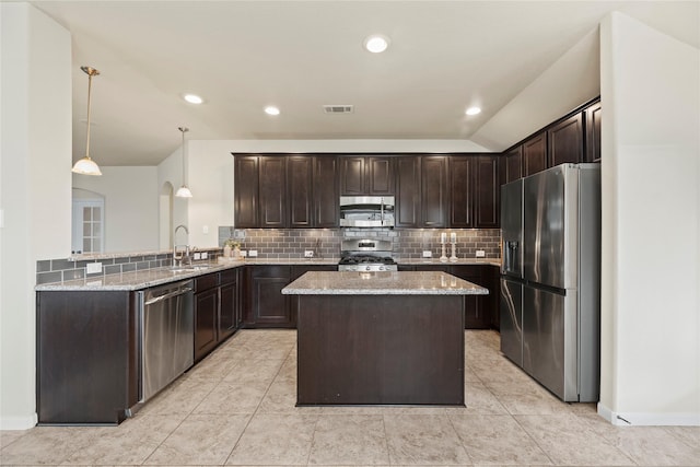 6823 Blue Glade Dr, Richmond, TX 77406 - photo 8