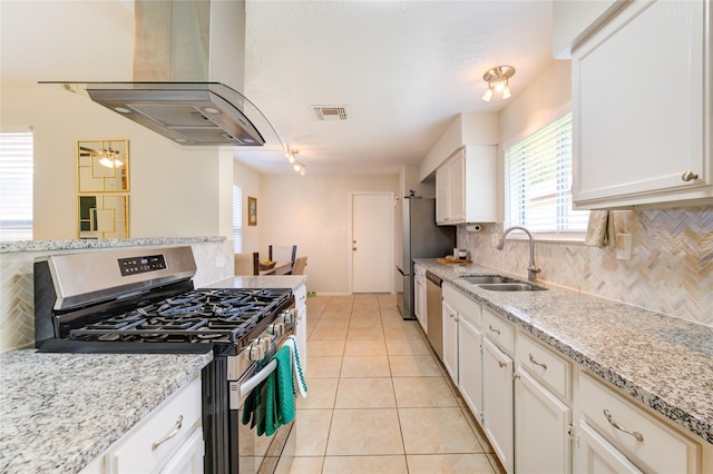 7918 Tamayo Dr, Houston, TX 77083 - photo 24