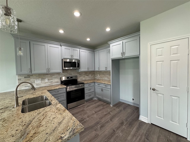 19 Lakeshore Ln, Huntsville, TX 77320 - photo 6