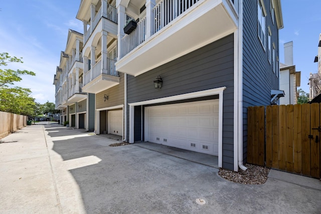 1331 W 24th St Unit F, Houston, TX 77008 - photo 1