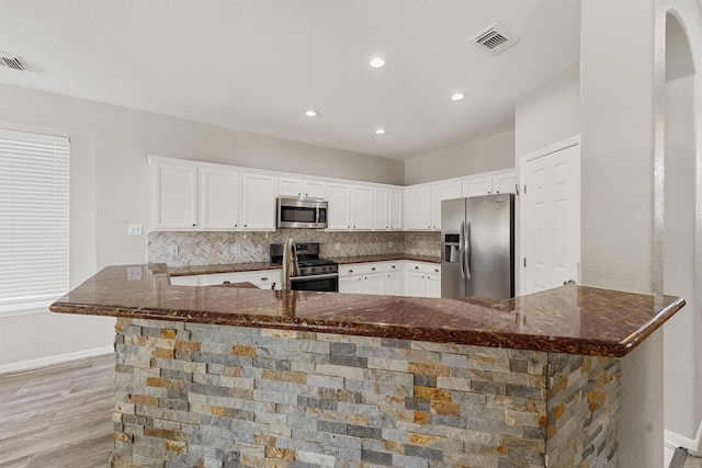 2322 Meadow Briar Dr, Sugar Land, TX 77498 - photo 19