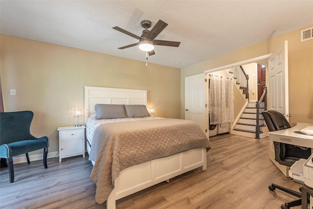 723 Davis Rd, League City, TX 77573 - photo 12