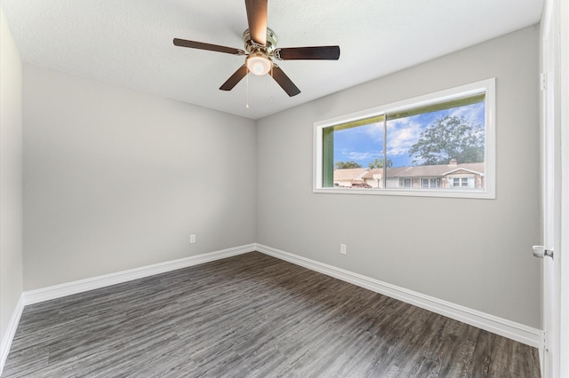 16203 Rill Ln, Houston, TX 77062 - photo 14