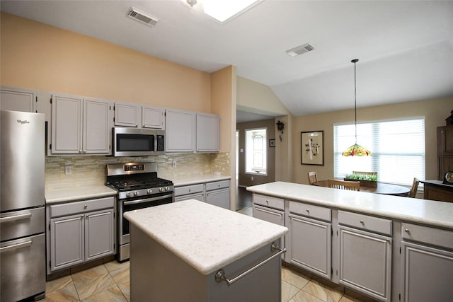 822 W Peach Hollow Cir, Pearland, TX 77584 - photo 10