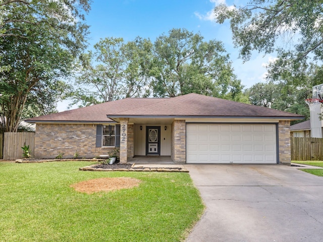 2702 La Mesa St, Bay City, TX 77414 - photo 1