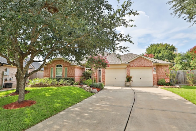 831 Crystal Bay Ln, League City, TX 77573 - photo 2