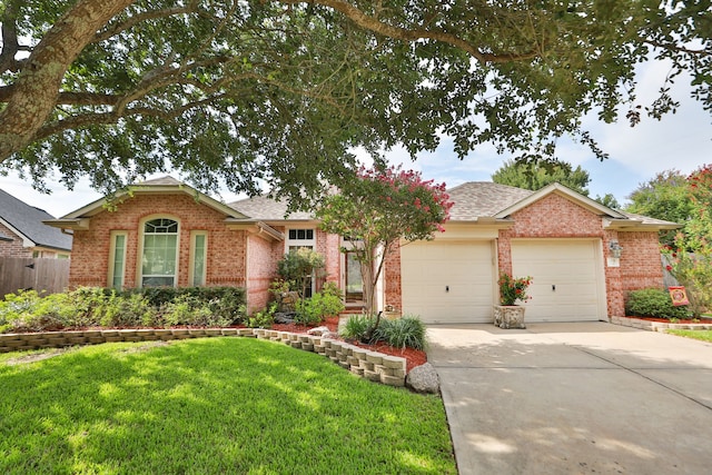 831 Crystal Bay Ln, League City, TX 77573 - photo 5