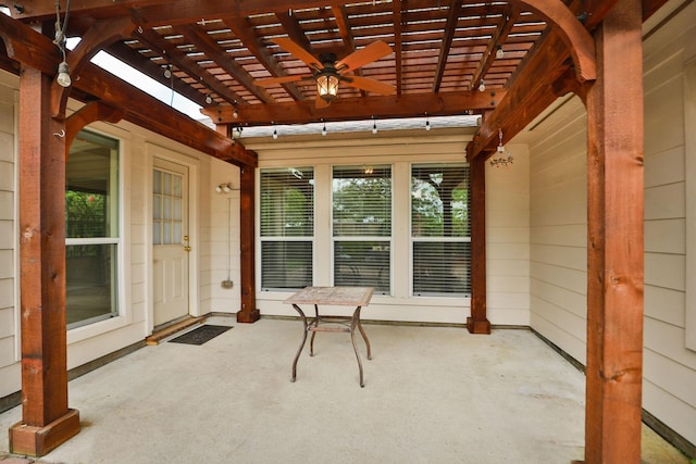 831 Crystal Bay Ln, League City, TX 77573 - photo 34