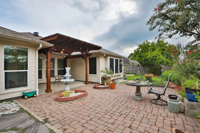 831 Crystal Bay Ln, League City, TX 77573 - photo 36