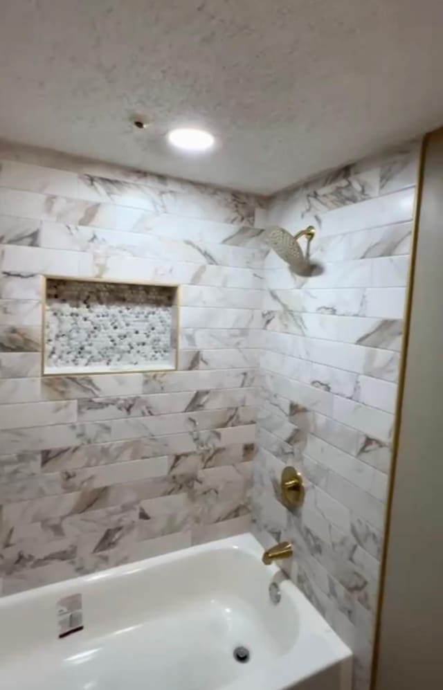 2830 S Bartell Dr Unit 28, Houston, TX 77054 - photo 4