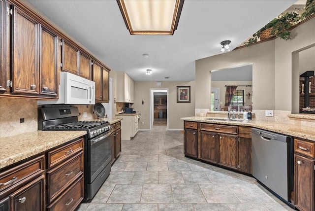 1814 Westview Dr, Alvin, TX 77511 - photo 12