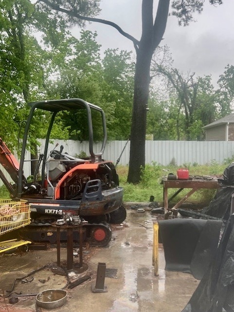 1 Bobby Burns St, Houston, TX 77028 - photo 8