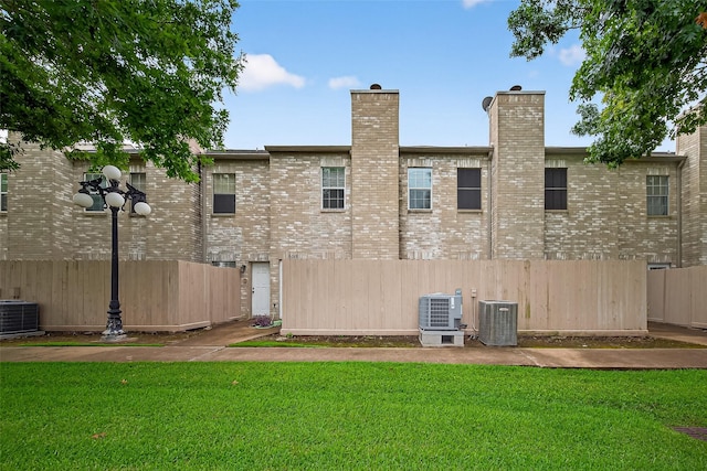 3200 Holly Hall St Unit 3200, Houston, TX 77054 - photo 1