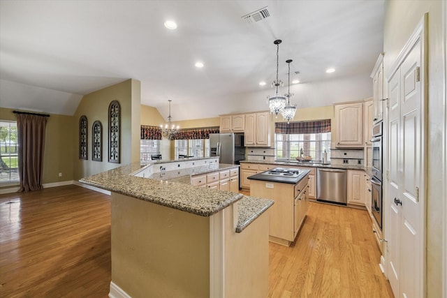 820 Klare Ave, Rosenberg, TX 77471 - photo 13