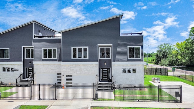 9495 Jutland Rd, Houston, TX 77033 - photo 1