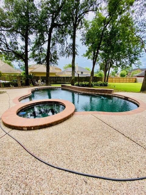 7607 Bridenwood Ct, Spring, TX 77379 - photo 35