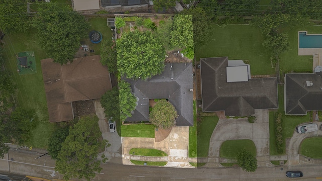 8427 Westview Dr, Spring Valley Village, TX 77055 - photo 3
