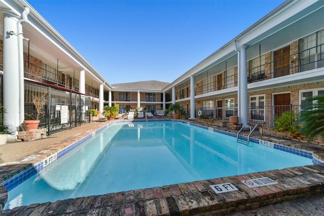2507 Montrose Blvd Unit 50, Houston, TX 77006 - photo 3