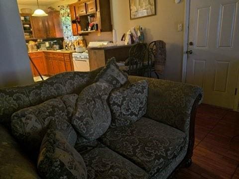 2830 Monticello Dr, Houston, TX 77045 - photo 5