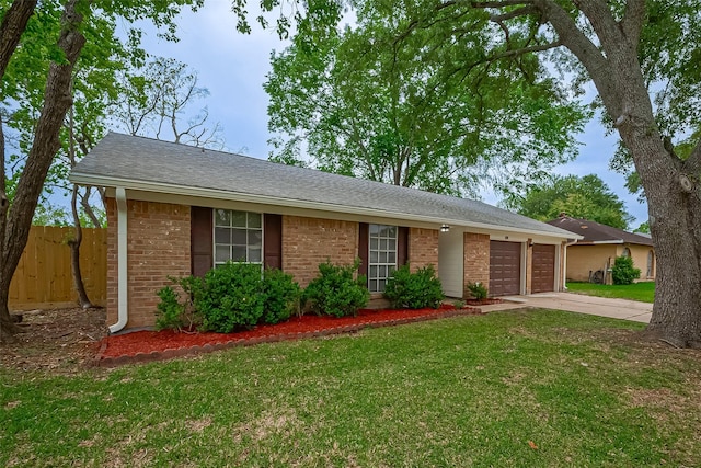 1612 Sleepy Hollow Dr, Pearland, TX 77581 - photo 2