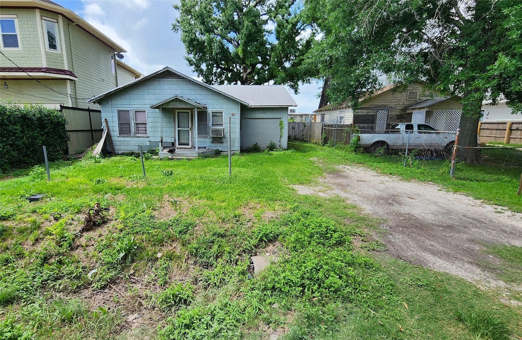 1306 W 21st St, Houston, TX 77008 - photo 1
