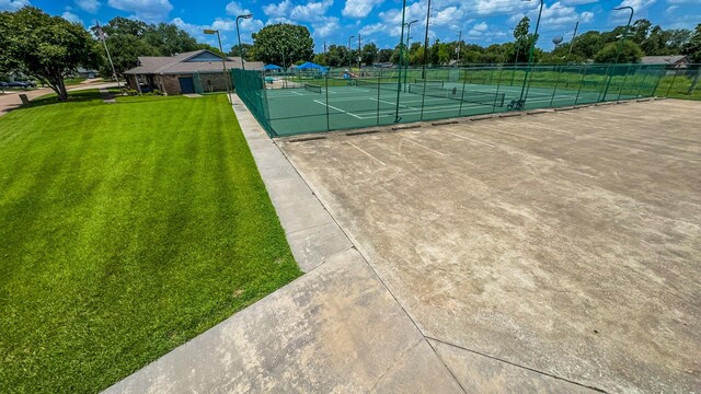 7711 Whidbey Island Dr, Houston, TX 77086 - photo 25