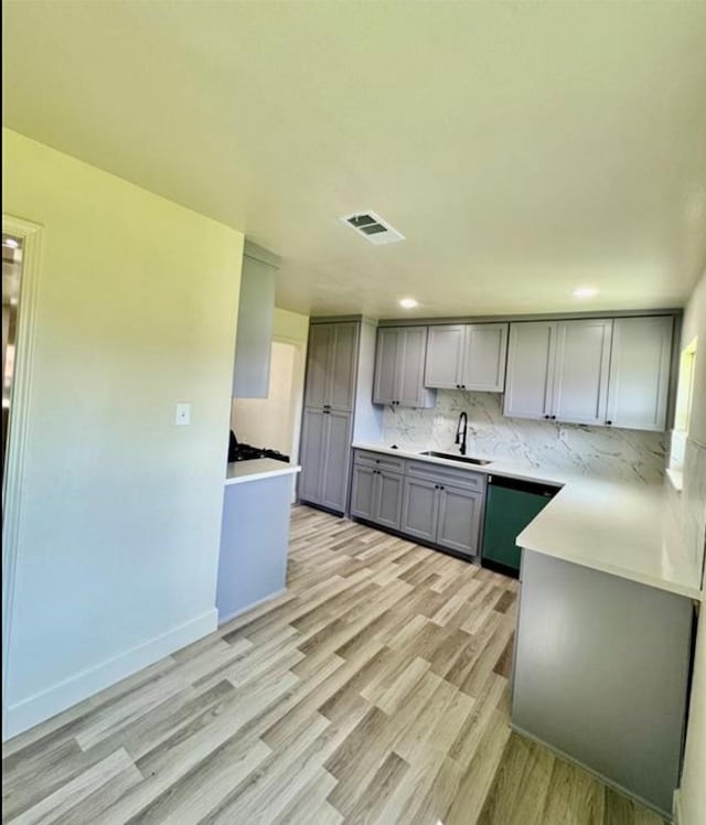 4414 Howcher St, Houston, TX 77047 - photo 4