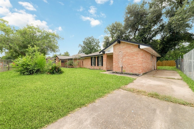 11067 Vailview Dr, Houston, TX 77016 - photo 2