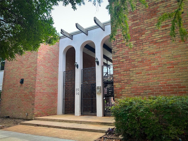2516 Commonwealth St Unit 102, Houston, TX 77006 - photo 1
